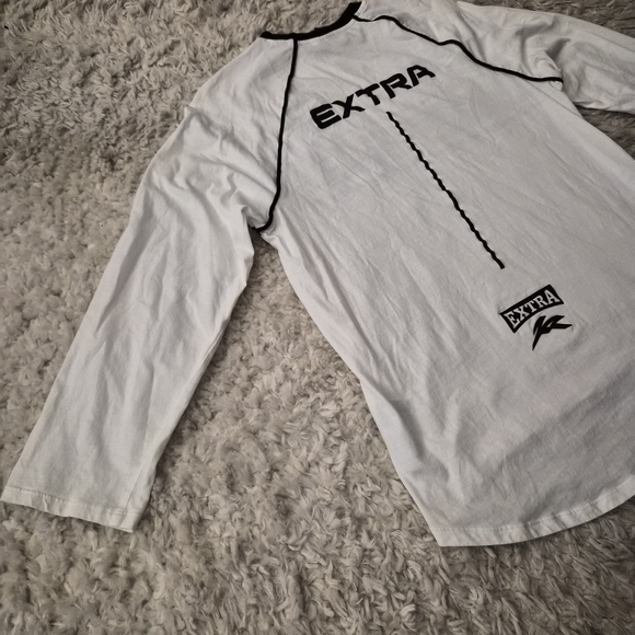 ☆5/$15☆H&M Divided “EXTRA” Racing Long Sleeve Shirt | White & Black | XS - Picture 15 of 16